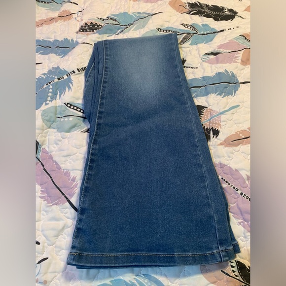 Girl’s pull on flare jeans size XL 14-16 - Picture 3 of 4